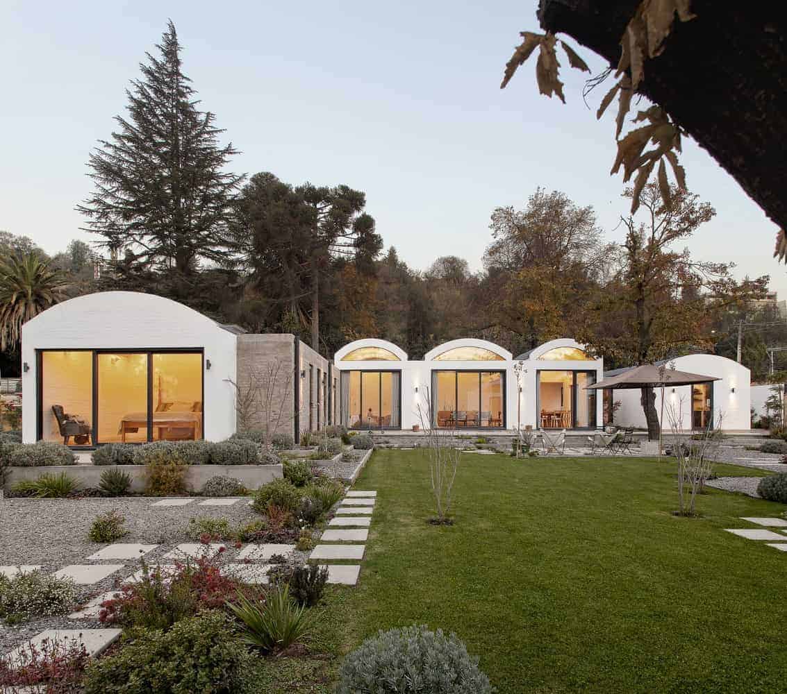 Vault House by Olimpia Lira in Las Condes, Chile