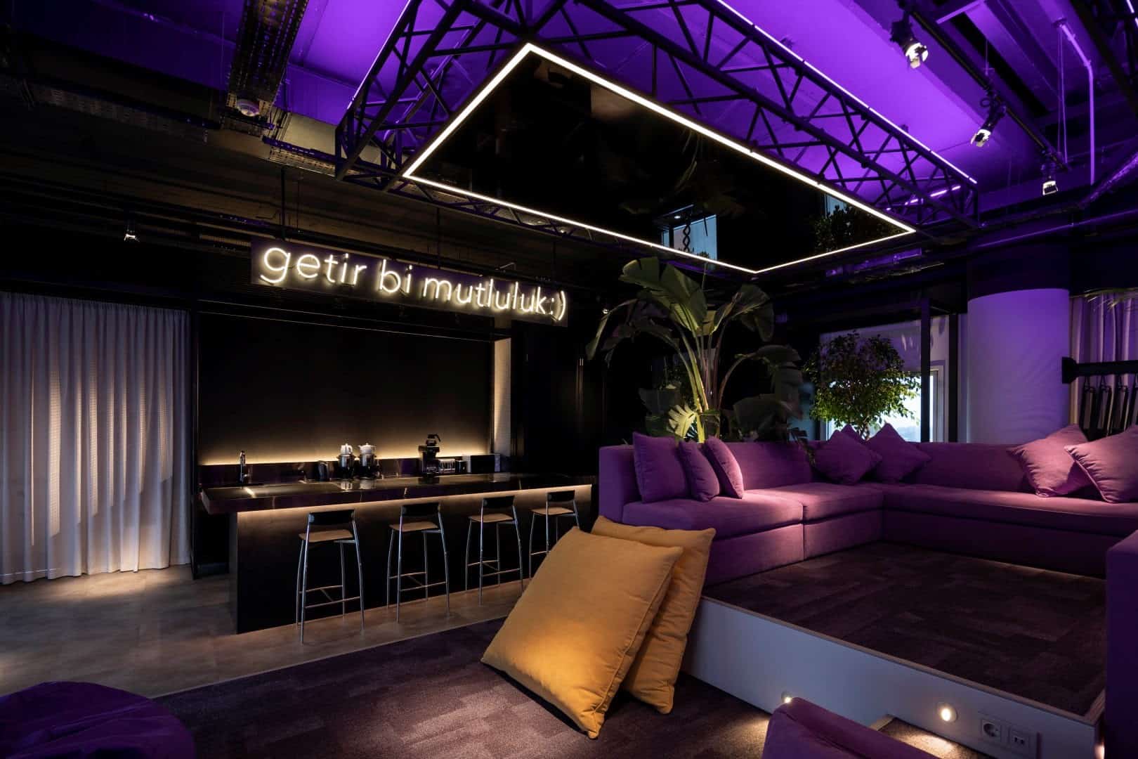 GETIR Headquarters by URBANJOBS – Flexible and Innovative Workplace in Istanbul