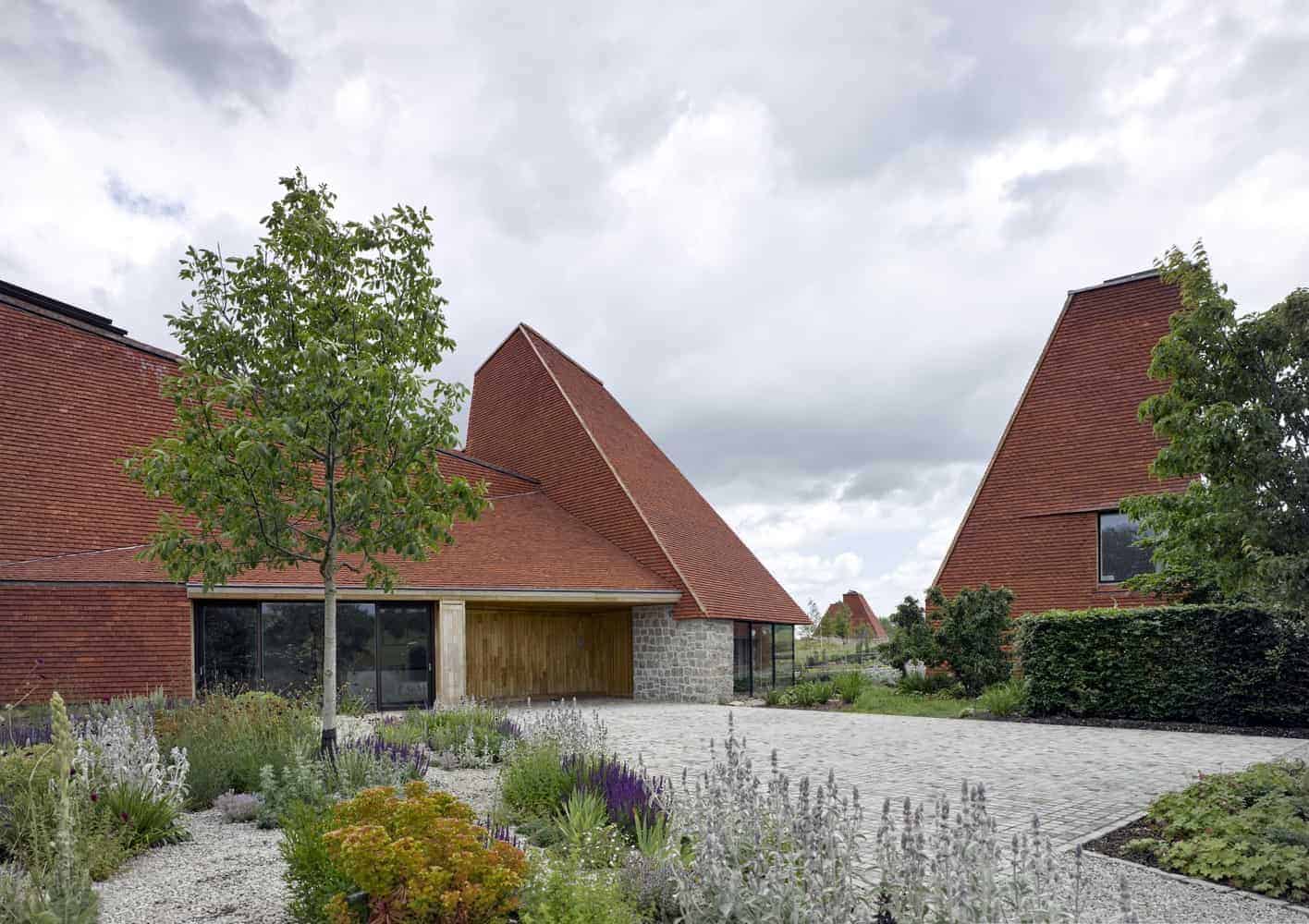 Caring Wood by James Macdonald Wright and Niall Maxwell in Kent, UK