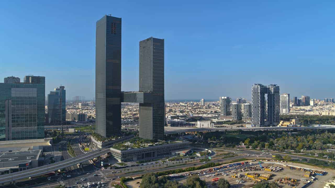 Modern city skyline featuring skyscrapers and urban architecture, highlighting contemporary design and architectural innovation.