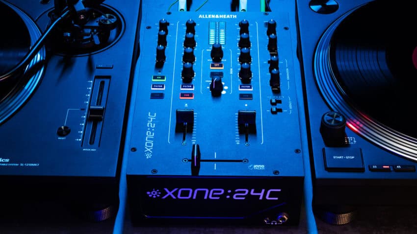 Allen & Heath Xone:24C