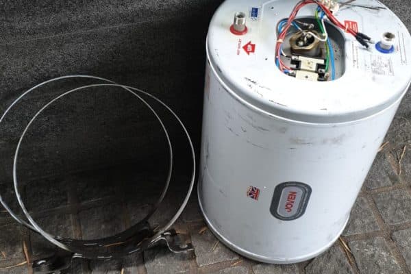 Joven JH35 Water Heater landed property, Dukes Road Replacement