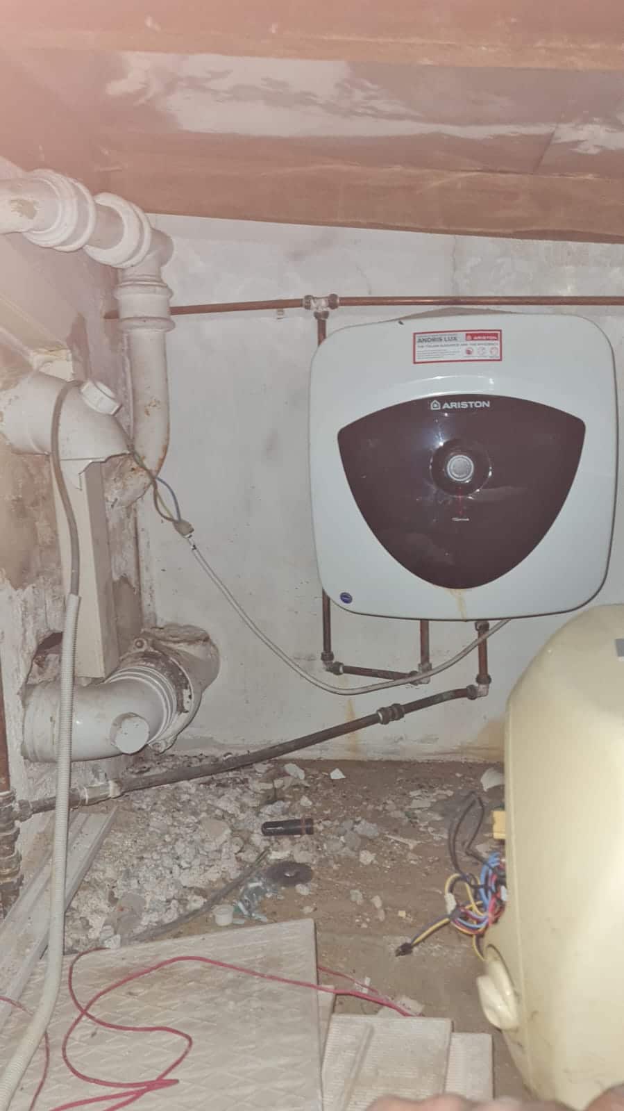 Ariston Water Heater 98 Jalan Gembira