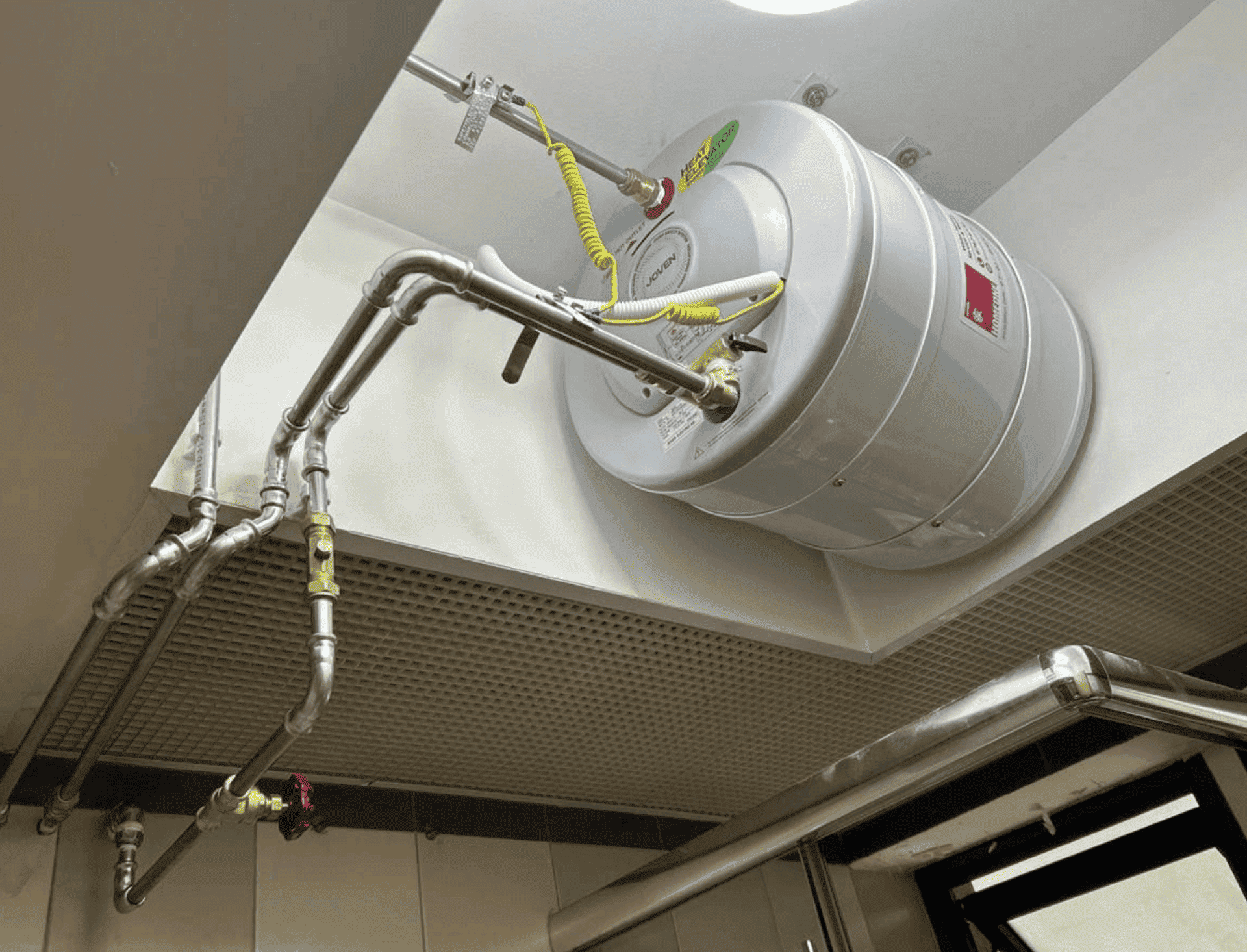 joven Water Heater Installation by Homeone