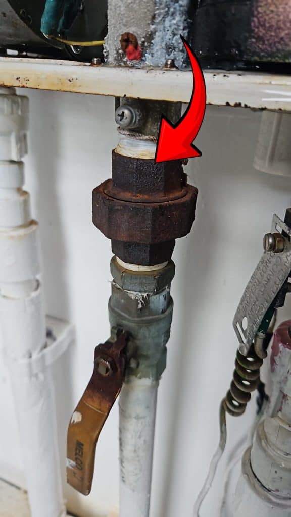 Gas Pipe Union in position