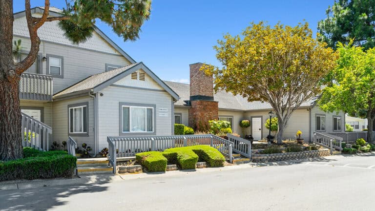 1317 V St Lompoc CA-4