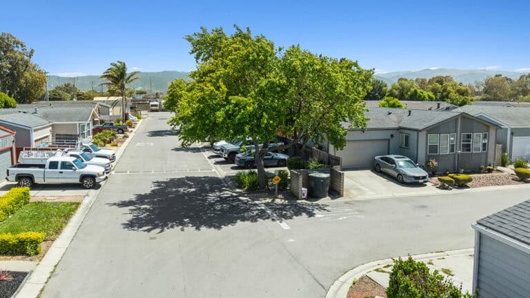 1317 V St Lompoc CA-44