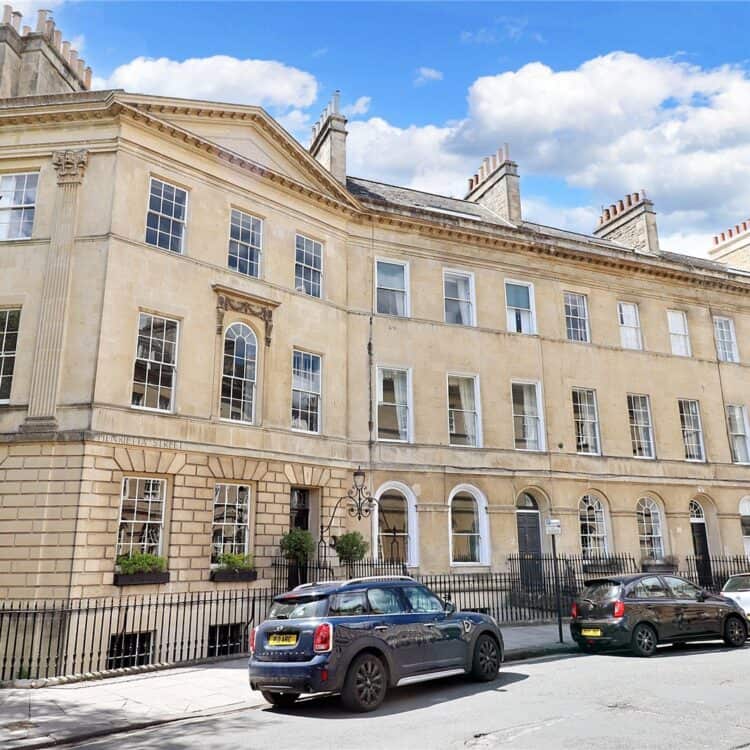 Henrietta Street, Bath, BA2 6LL
