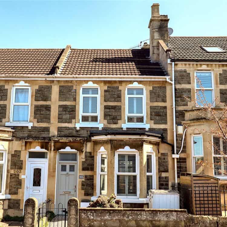 Coronation Avenue, Oldfield Park, Bath, BA2 2JZ