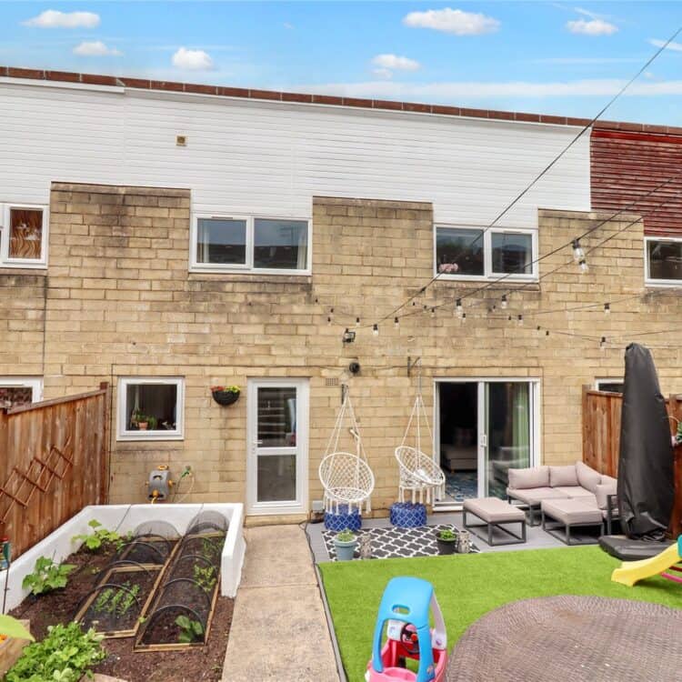 Loxton Drive, Twerton, Bath, BA2 1BR