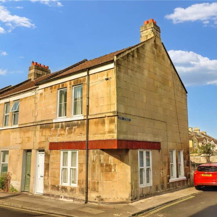 Stuart Place, Oldfield Park, Bath, BA2 3RQ