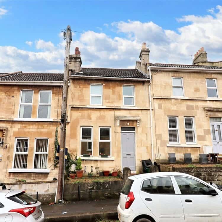 Dartmouth Avenue, Oldfield Park, Bath, BA2 1AT