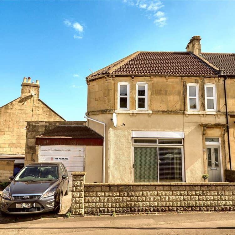 South Avenue, Oldfield Park, Bath, BA2 3PY