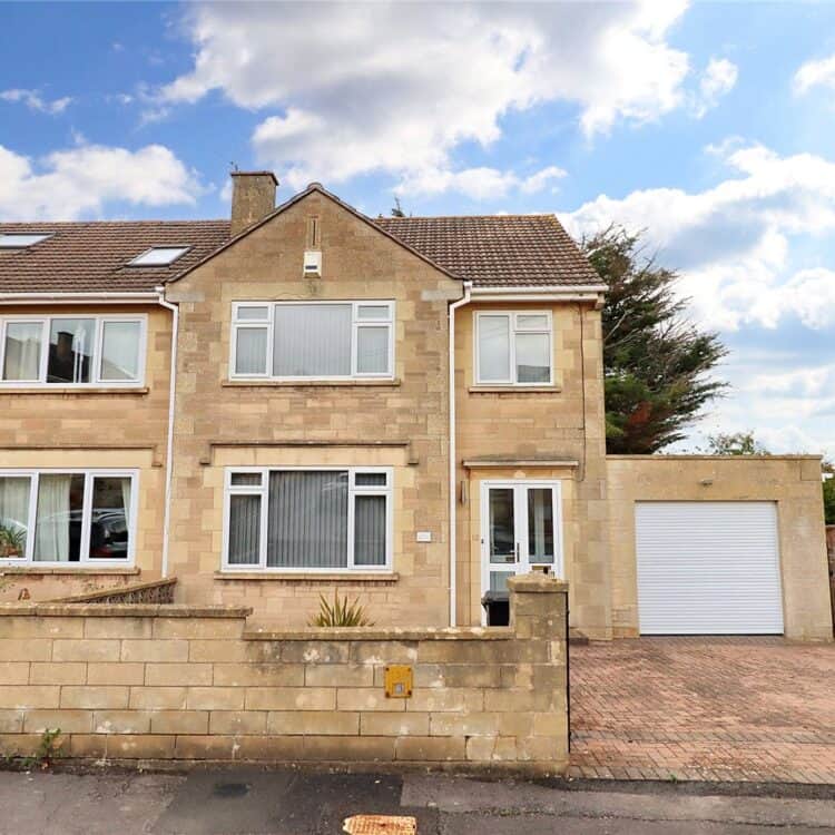 Teddington Close, Bath, BA2 1HT