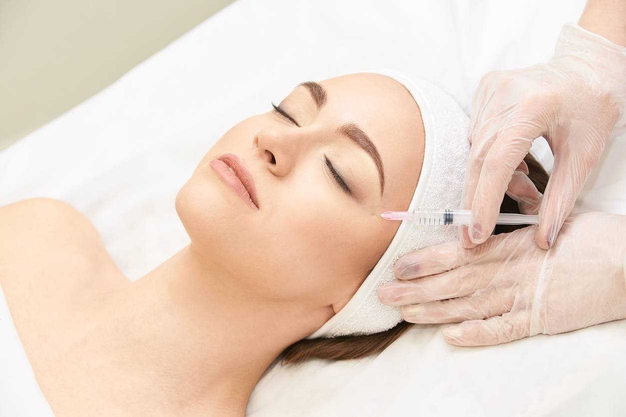 Injection acide hyaluronique chirurgie esthétique