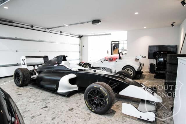 sportsvogne classic cars sports cars garage scoutshonor location denmark (2 of 2)