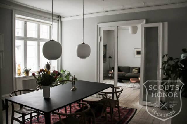frederiksberg klassisk opgang lejlighed skandinavisk stil scoutshonor locations denmark (12 of 37)