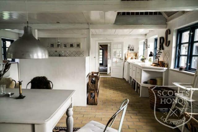 stråtægt idyl gård photoshoot sommerhus indretning scoutshonor location denmark (72 of 95)