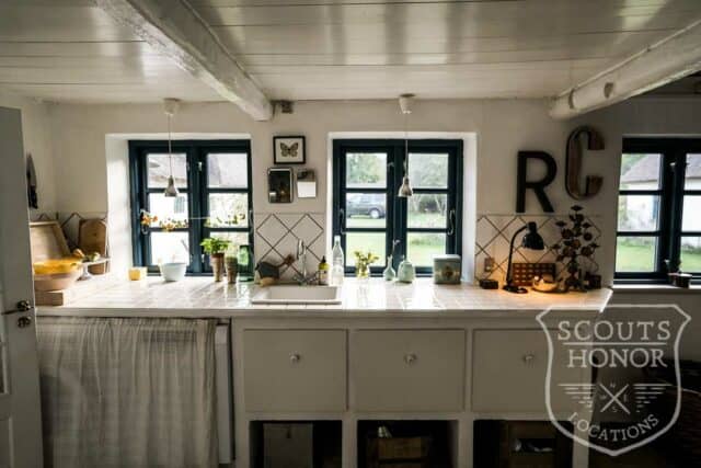 stråtægt idyl gård photoshoot sommerhus indretning scoutshonor location denmark (79 of 95)