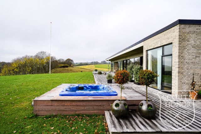 jylland villa shelter udendørs jacuzzi location denmark scoutshonor00075