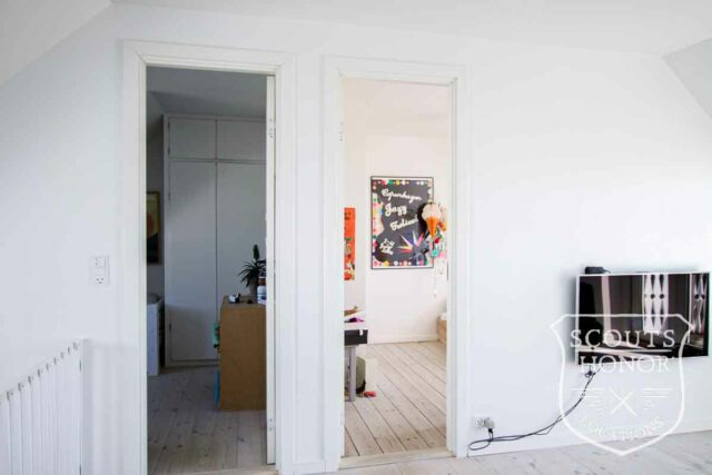 byhus gårdhave beach house børneværelse location denmark scoutshonor00020