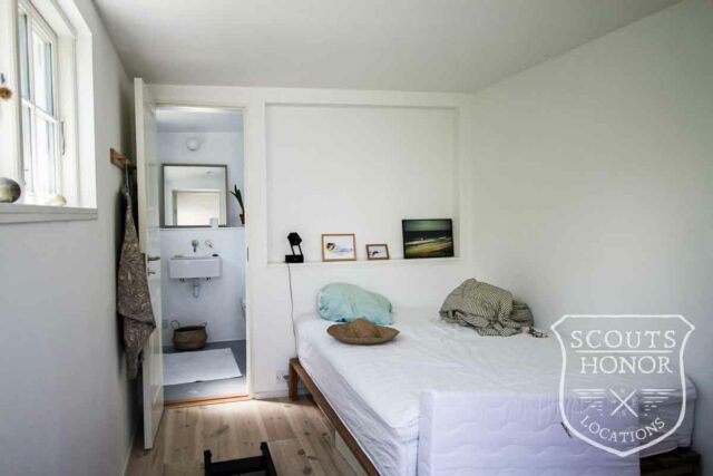 byhus gårdhave beach house børneværelse location denmark scoutshonor00042