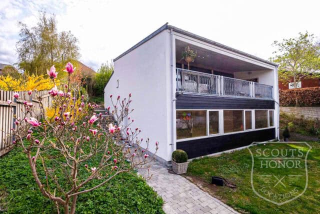 villa farverigt retro design location denmark scoutshonor00001
