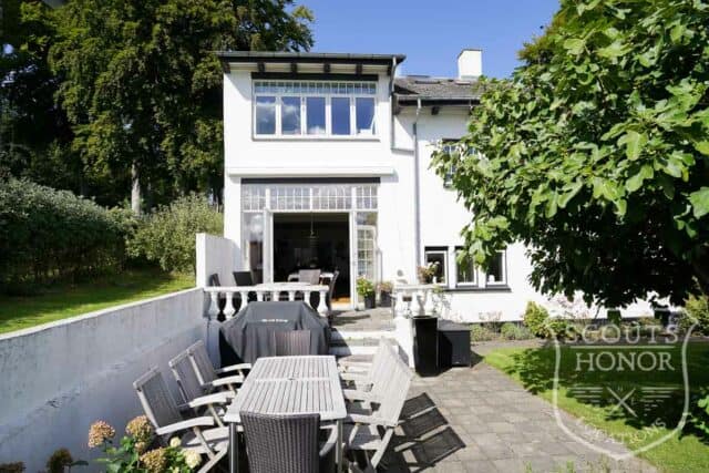 fyn havudsigt privat strand klassik gårdsplads villa location danmark scoutshonor (68 of 72)