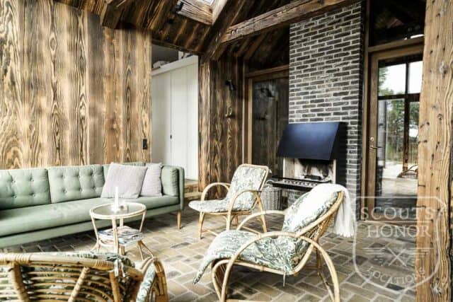 sjælland moderne arkitektur eksklusivt sommerhus brændt træ photoshoot scoutshonor location denmark (38 of 107)