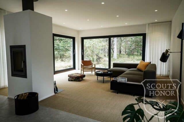 skov moderne store vinduer sommerhus naturgrund location denmark scoutshonor (22 of 45)