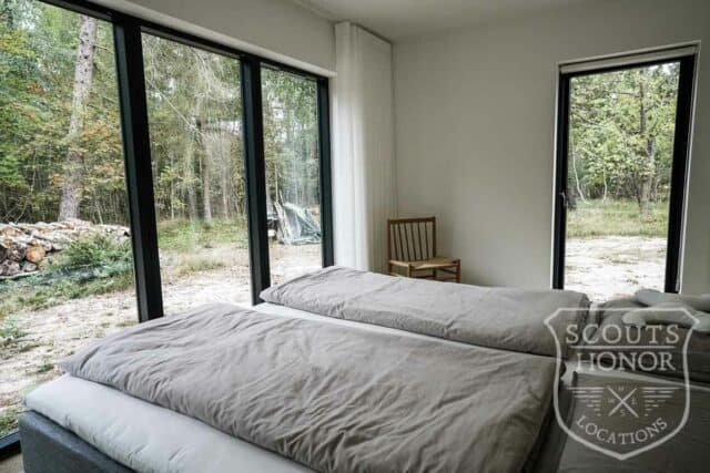 skov moderne store vinduer sommerhus naturgrund location denmark scoutshonor (27 of 45)