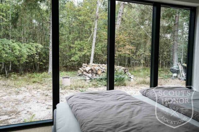skov moderne store vinduer sommerhus naturgrund location denmark scoutshonor (28 of 45)