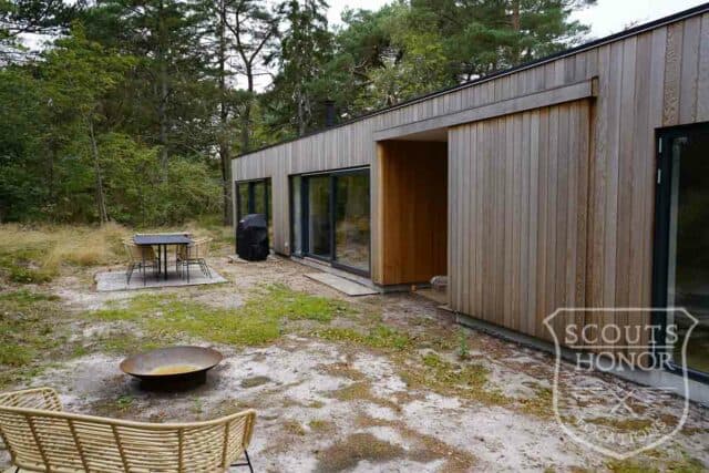 skov moderne store vinduer sommerhus naturgrund location denmark scoutshonor (40 of 45)