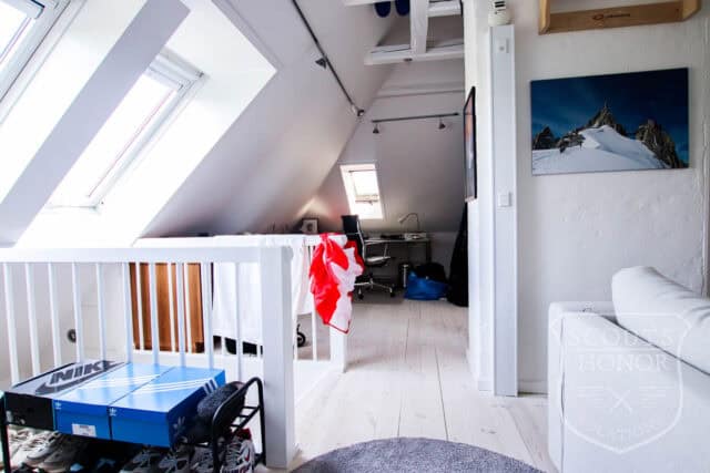tennisbane liebhaveri udsigt til sø location denmark scoutshonor00074