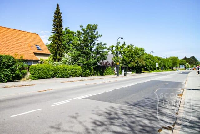 villa indbygget reol lysindfald location denmark scoutshonor 36