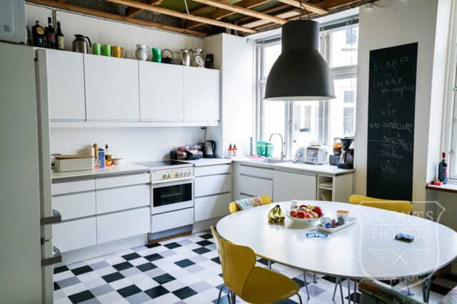 nørrebro klassisk opgang bordtennis lysindfald location denmark scoutshonor 34
