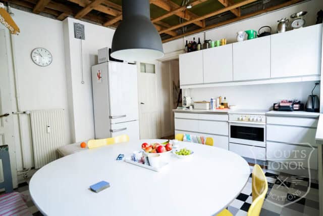 nørrebro klassisk opgang bordtennis lysindfald location denmark scoutshonor 36