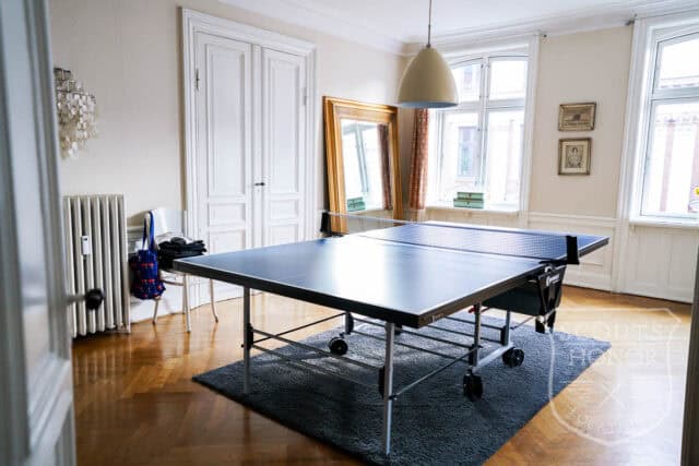 nørrebro klassisk opgang bordtennis lysindfald location denmark scoutshonor 67