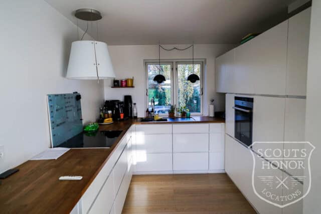 murermestervilla udsigt til mark naturgrund location denmark scoutshonor 41