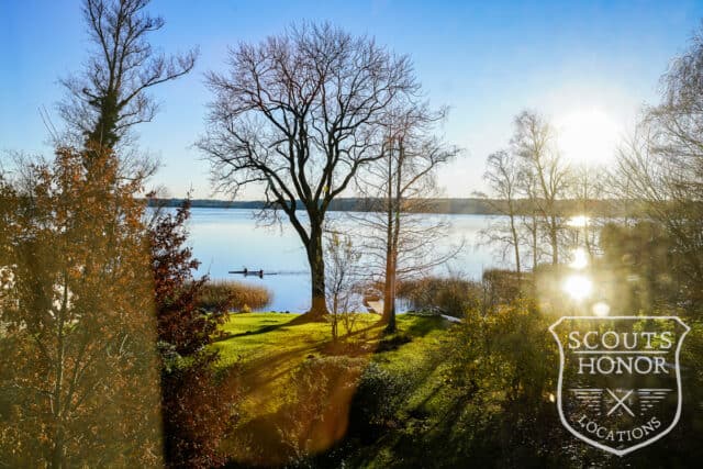 bjælkehus udsigt til sø træhus furesø nordsjælland location denmark scoutshonor 47