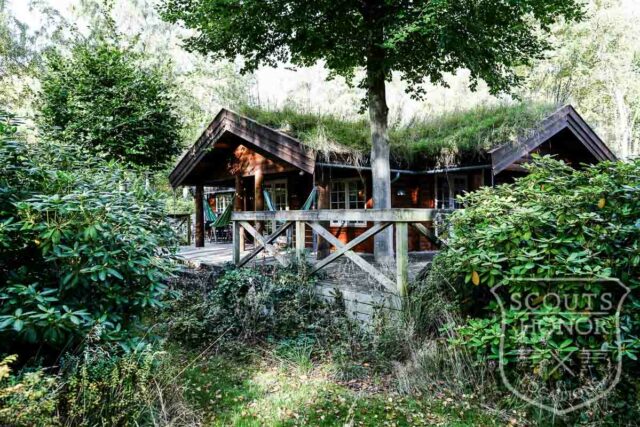 bjlkehytte porch grspatag naturgrund nordsjlland location danmark scoutshonor14of15