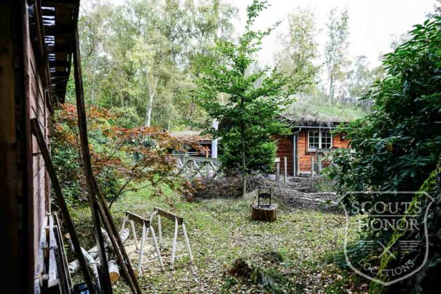 bjlkehytte porch grspatag naturgrund nordsjlland location danmark scoutshonor15of34