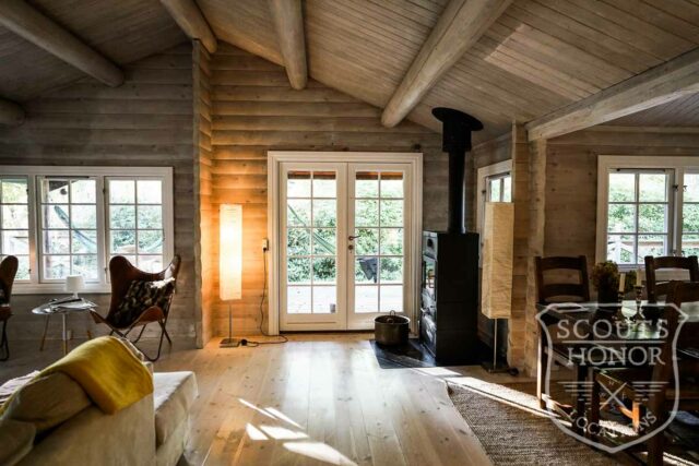 bjlkehytte porch grspatag naturgrund nordsjlland location danmark scoutshonor19of79