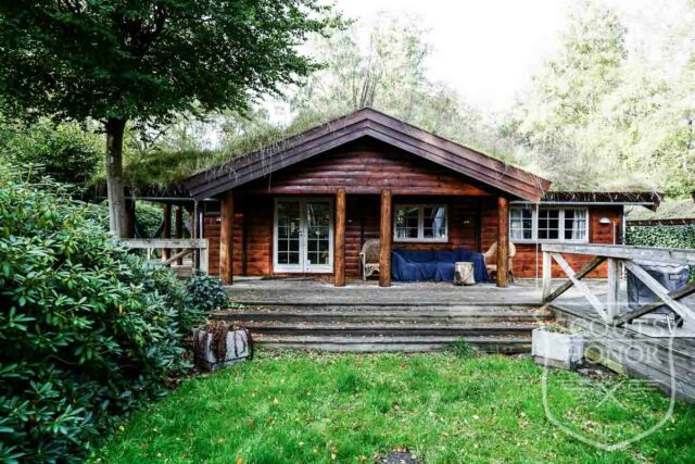 bjlkehytte porch grspatag naturgrund nordsjlland location danmark scoutshonor20of34