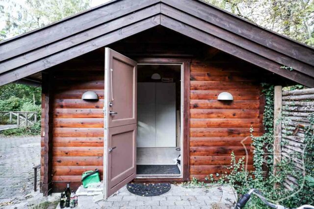 bjlkehytte porch grspatag naturgrund nordsjlland location danmark scoutshonor27of79