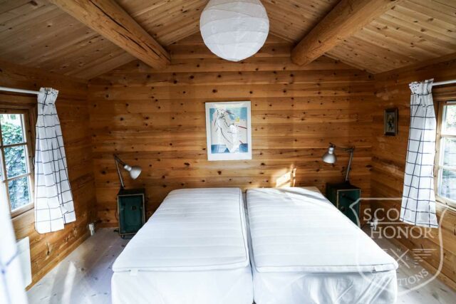 bjlkehytte porch grspatag naturgrund nordsjlland location danmark scoutshonor30of79