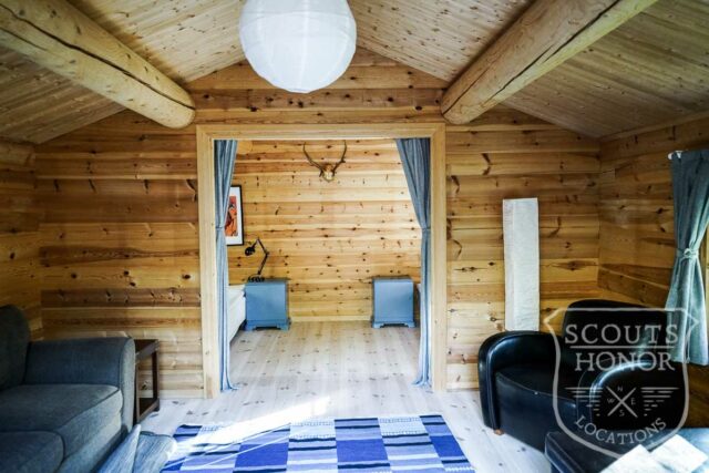 bjlkehytte porch grspatag naturgrund nordsjlland location danmark scoutshonor32of79