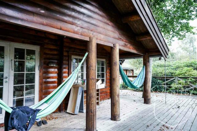 bjlkehytte porch grspatag naturgrund nordsjlland location danmark scoutshonor56of79