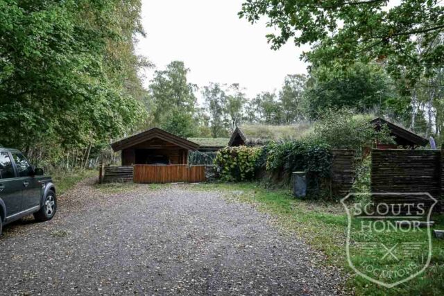 bjlkehytte porch grspatag naturgrund nordsjlland location danmark scoutshonor9of34