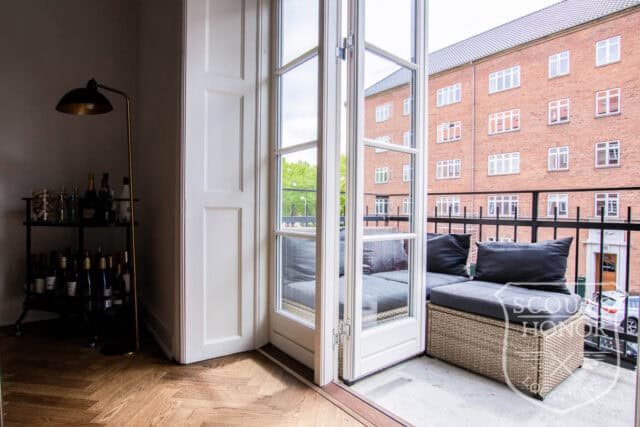 frederiksberg dansk design altan fælles gård location denmark scoutshonor 12